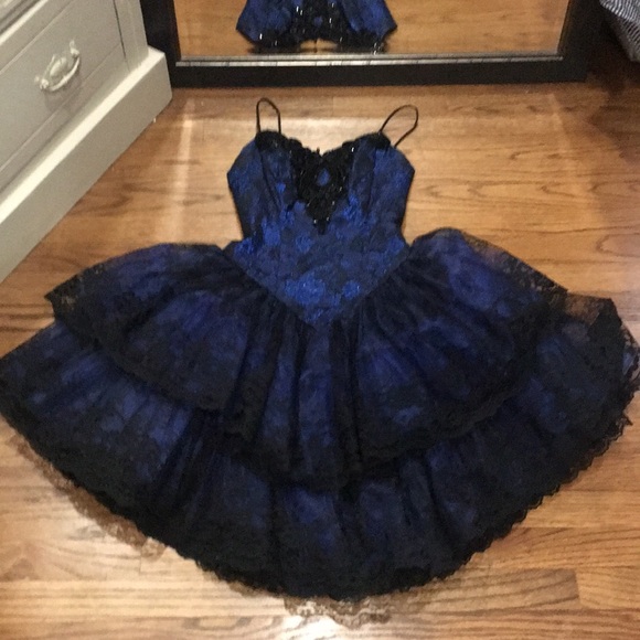 Dresses & Skirts - Vintage Loralie original dress.